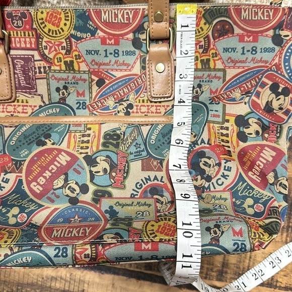 Disney Mickey Mouse tote bag with matching wristlet  nwt lots of room patch work - Picture 9 of 11